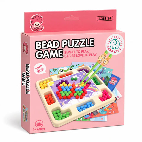 علبة Bead Puzzle Game البمبي، عليها صينية الخرز وكروت الصور والعصيتين، ومكتوب عليها 3+